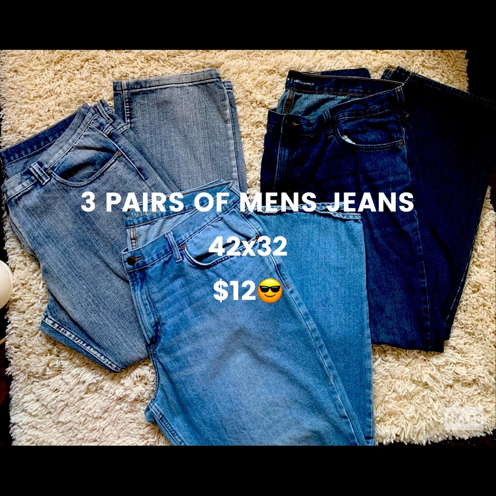 BIG AND TALL MENS JEANS 42x32 -  $12